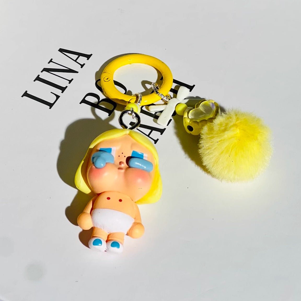 Crybaby Fan-made Keyring with fur ball - GiglBox